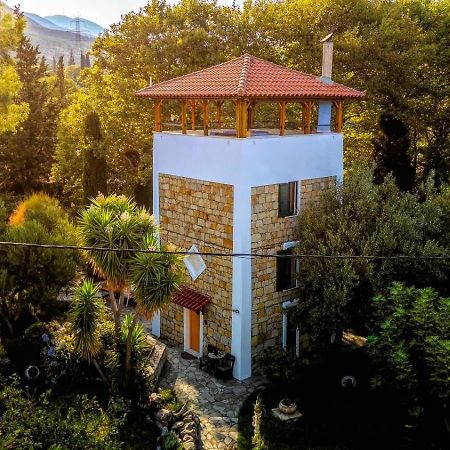 Steinturm Mit Dach-Terrasse Zwischen Fluss, Meer Und Gebirge- Spiti Pirgos Paralia Sergoulas 외부 사진