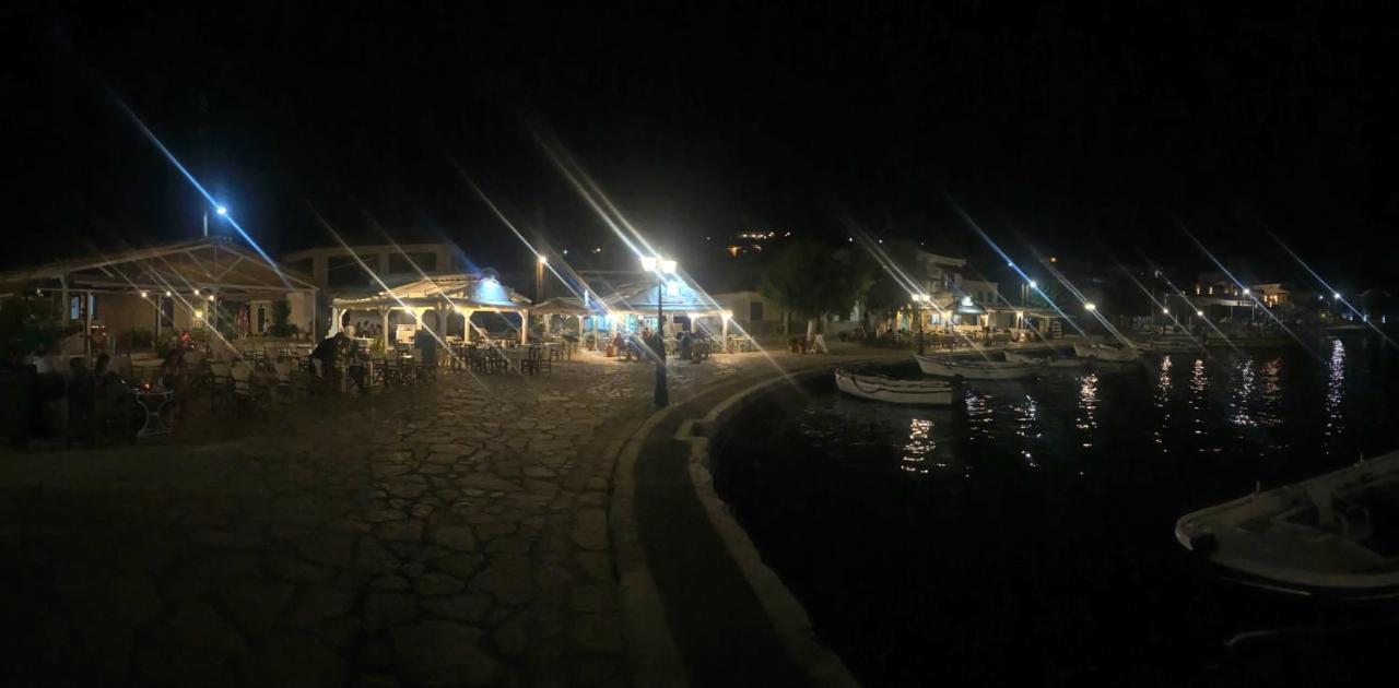 Steinturm Mit Dach-Terrasse Zwischen Fluss, Meer Und Gebirge- Spiti Pirgos Paralia Sergoulas 외부 사진