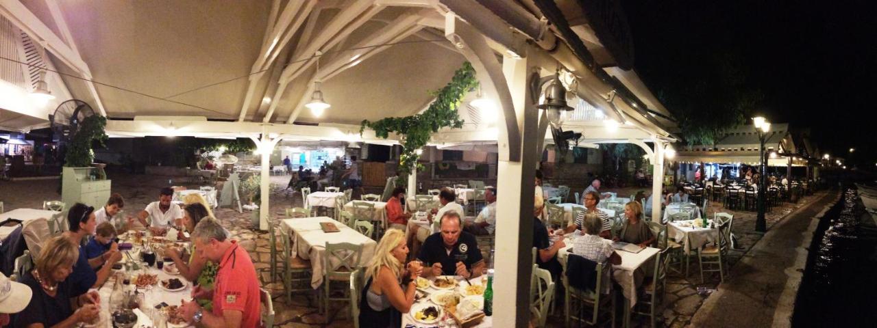 Steinturm Mit Dach-Terrasse Zwischen Fluss, Meer Und Gebirge- Spiti Pirgos Paralia Sergoulas 외부 사진