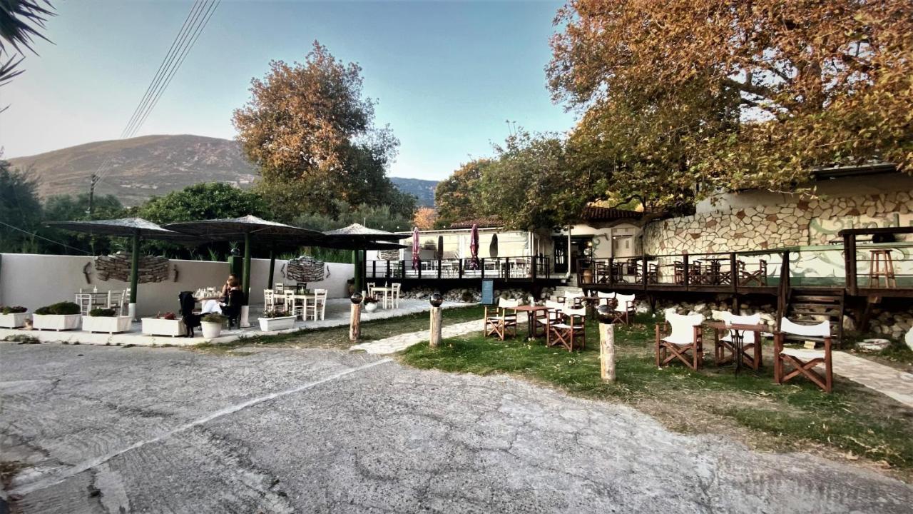 Steinturm Mit Dach-Terrasse Zwischen Fluss, Meer Und Gebirge- Spiti Pirgos Paralia Sergoulas 외부 사진